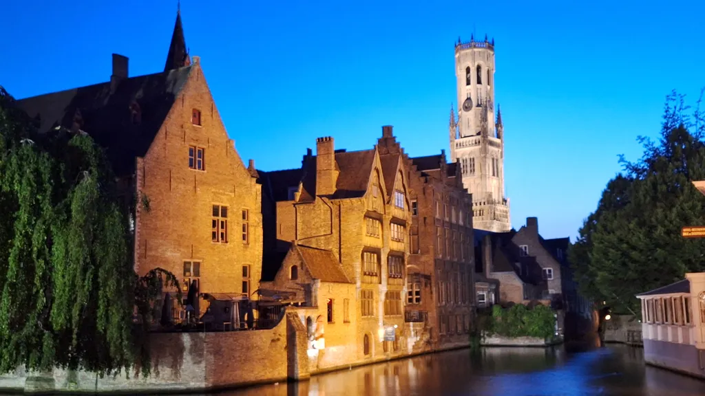 Altstadt Brügge Tour: Strobrug bis Minnewaterpark individueller Stadtrundgang