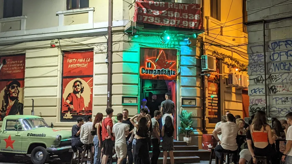 Bukarest: Altstadt & Szeneviertel Sightseeing individueller Stadtrundgang