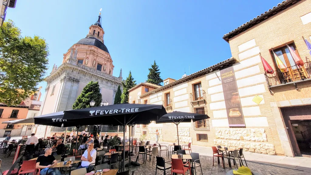 Madrid: Mauren, Christen und Moderne in La Latina  individueller Stadtrundgang