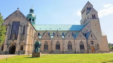 Stadtführung Hildesheim: Rosenroute + Welterbeband Stadtführung