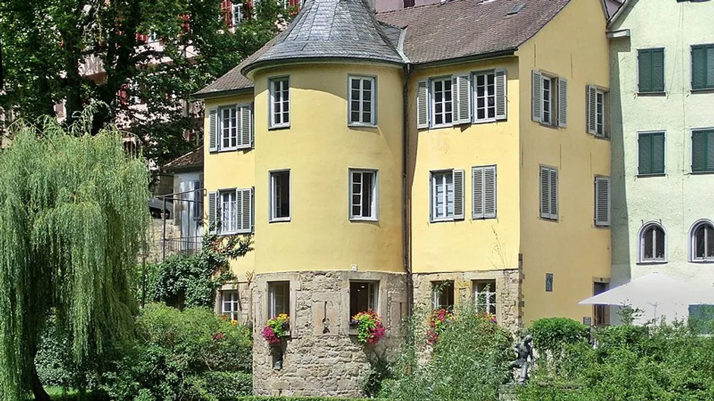 Tübingen Altstadt Führung Schloss - Neckarbrücke individueller Stadtrundgang