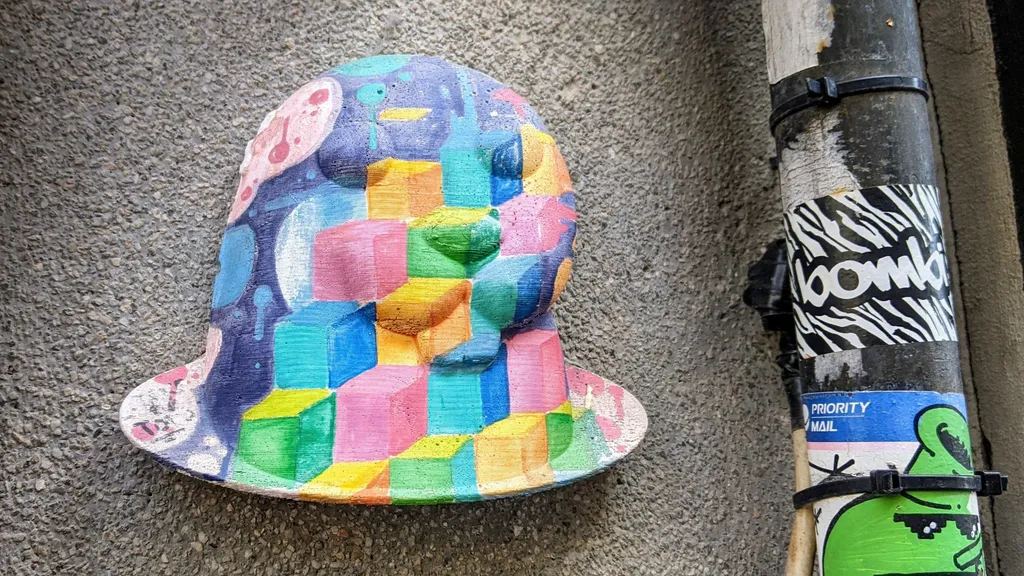 Madrid Street Art Tour in Lavapiés und Embajadores individueller Stadtrundgang