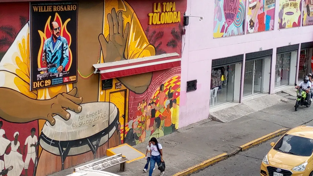 Santiago de Cali - Altstadt und Highlights Tour individueller Stadtrundgang