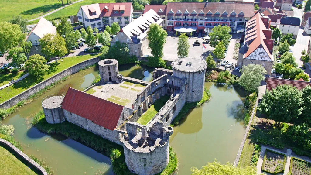 Friedewald: Wasserburg, Wüstung und Wald individueller Stadtrundgang