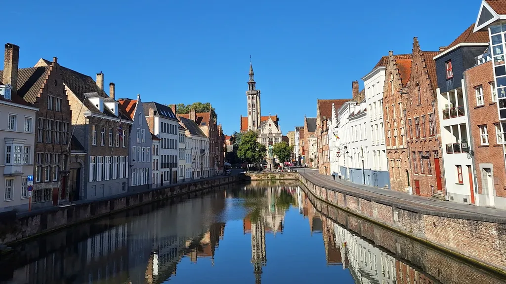 Altstadt Brügge Tour: Strobrug bis Minnewaterpark individueller Stadtrundgang