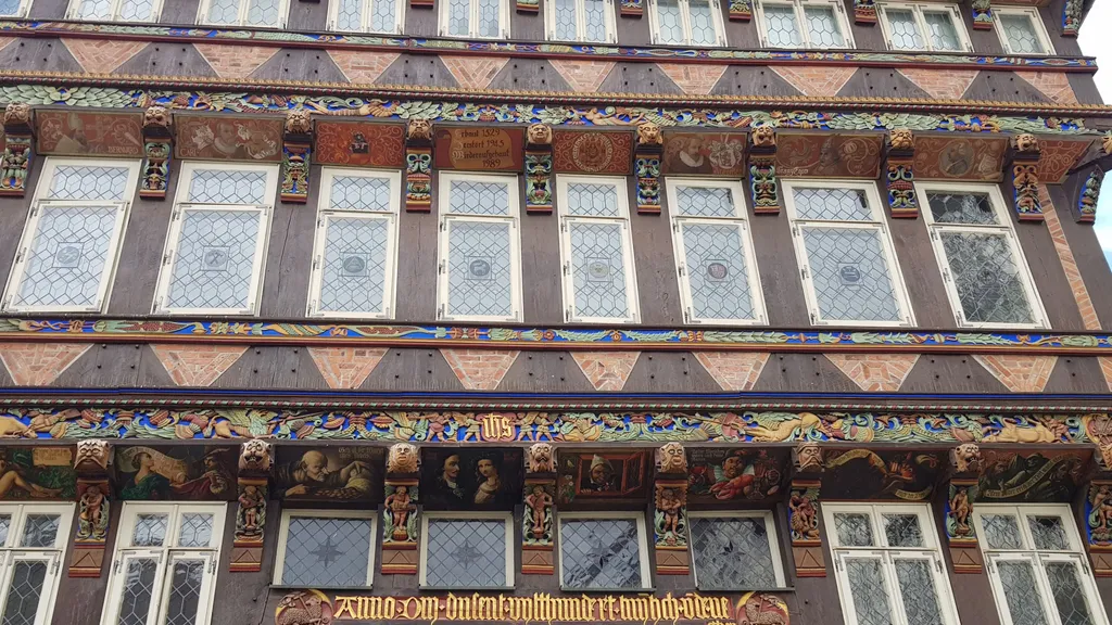 Stadtführung Hildesheim: Rosenroute + Welterbeband individueller Stadtrundgang