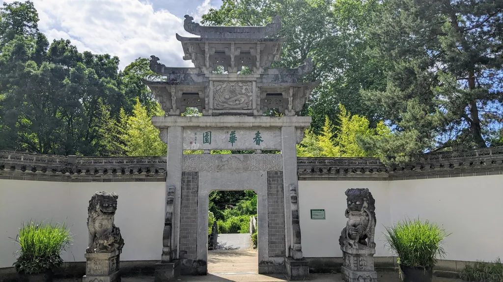 Stadtrallye zu Lieblings💛 Orten in Frankfurt individueller Stadtrundgang