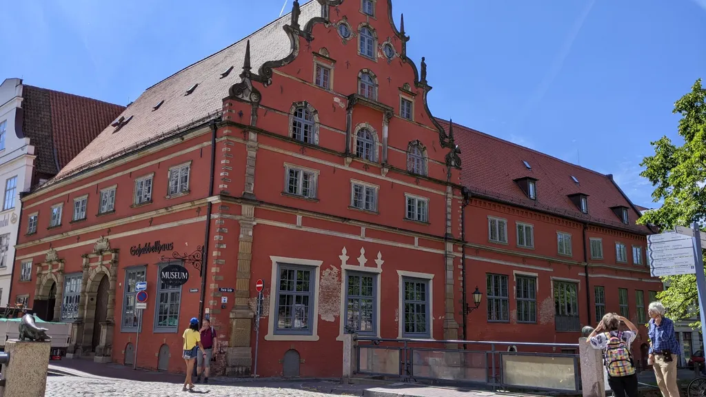 Erlebnistour Altstadt und Hafen Führung Wismar individueller Stadtrundgang