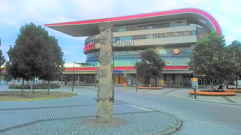 Plattenbau und Angerdorf; so ist nur Marzahn! individueller Stadtrundgang
