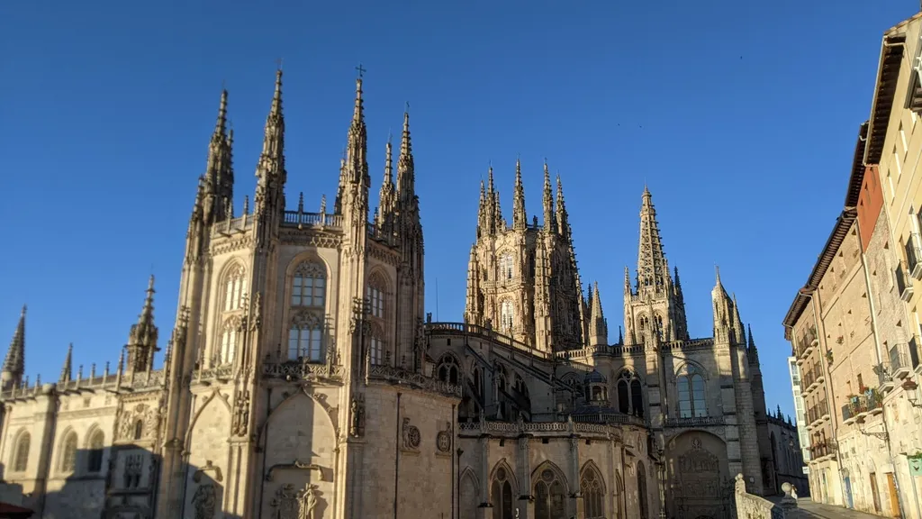 Burgos Altstadt Tour: Geschichte und Geheimnisse individueller Stadtrundgang