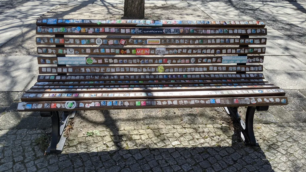 Fun Facts Tour Alexanderplatz - Brandenburger Tor individueller Stadtrundgang