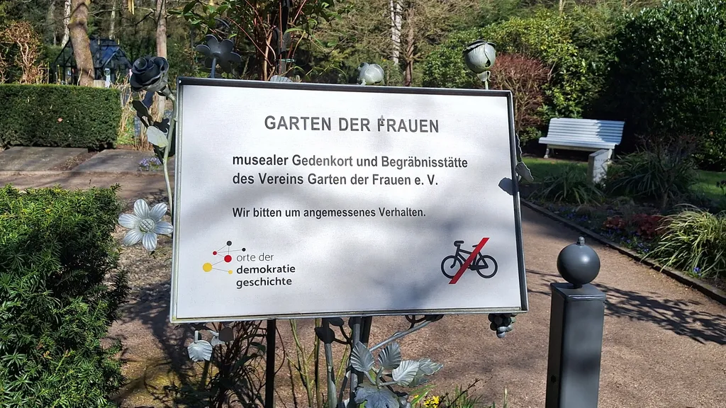Ohlsdorfer Prominente mit Helmut, Uwe und Jan individueller Stadtrundgang