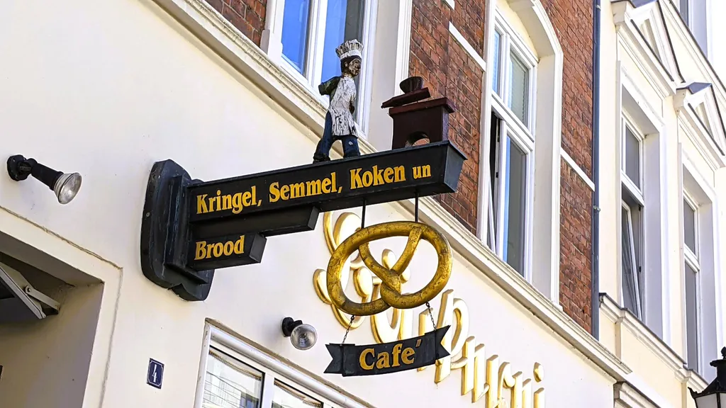 Erlebnistour Altstadt und Hafen Führung Wismar individueller Stadtrundgang