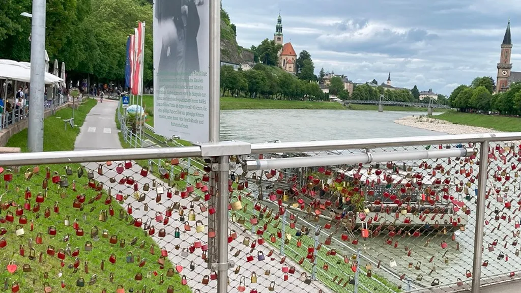 Salzburg Schnitzeljagd: Mozart, Dom & geheime Orte individueller Stadtrundgang