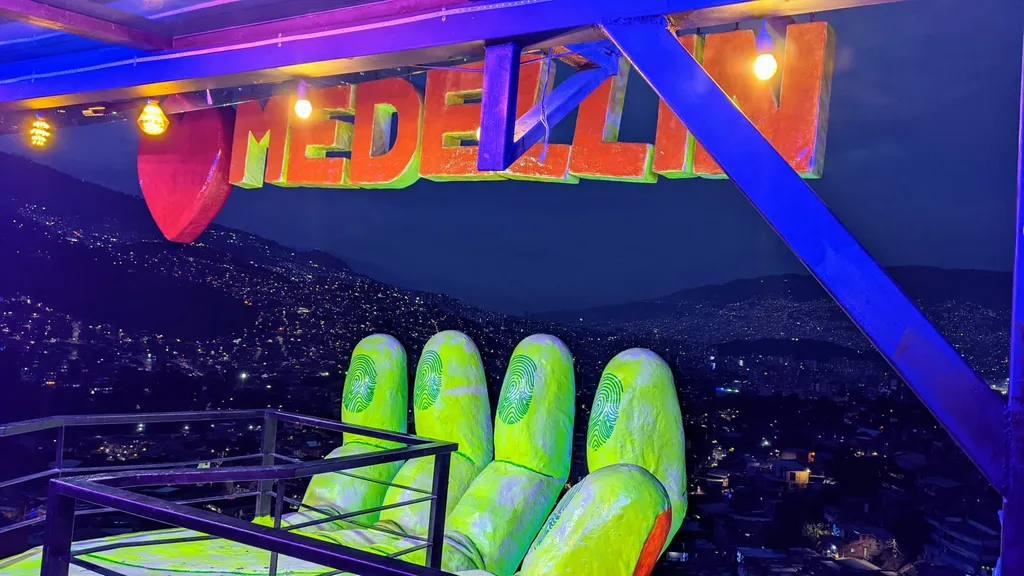 Medellín Downtown Altstadt Geschichte Highlights individueller Stadtrundgang