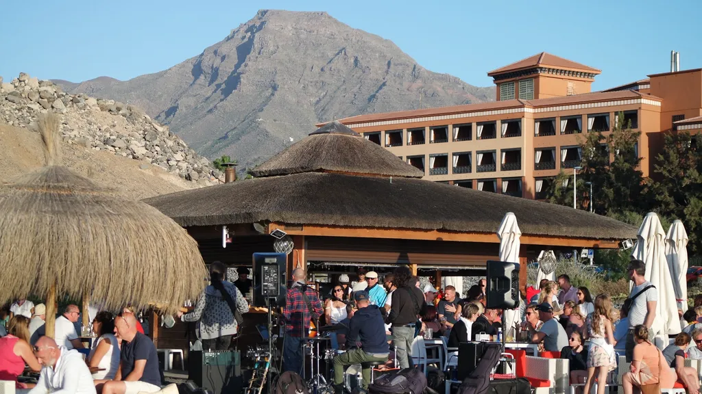 Erstaunliches auf Teneriffa: Der La Caleta Walk individueller Stadtrundgang