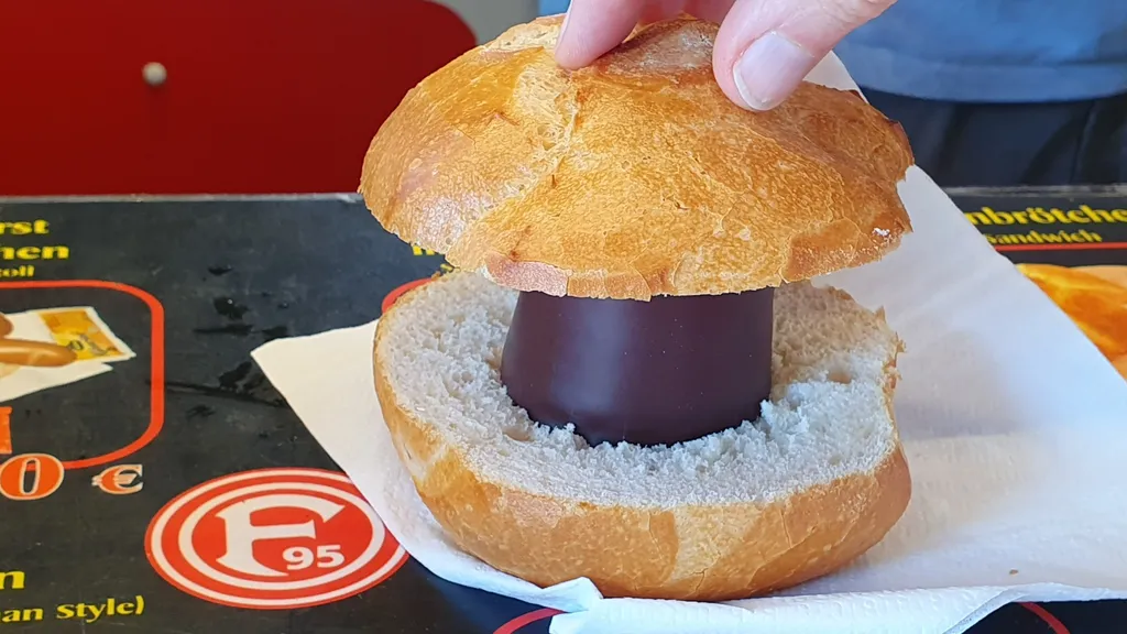 Düsseldorf Tour: Kuriose Fakten & unnützes Wissen individueller Stadtrundgang