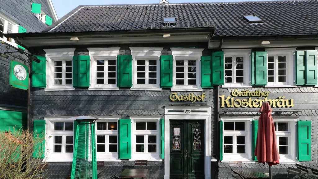 Das idyllische Solingen-Gräfrath individueller Stadtrundgang